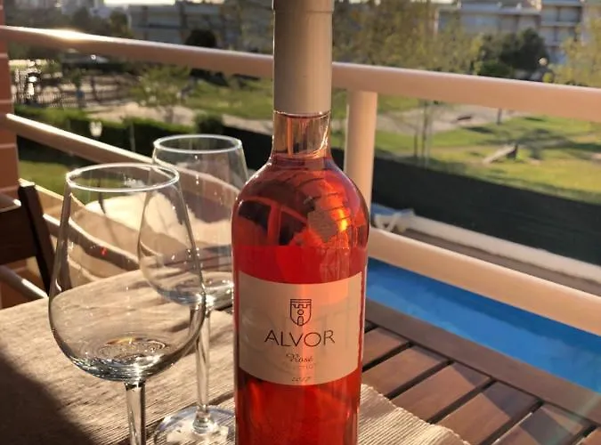 Апартаменты Alvorhome