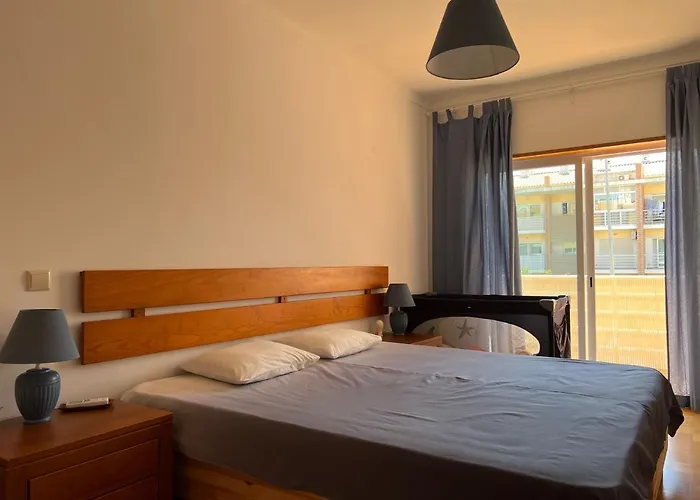 Alvorhome アパート *