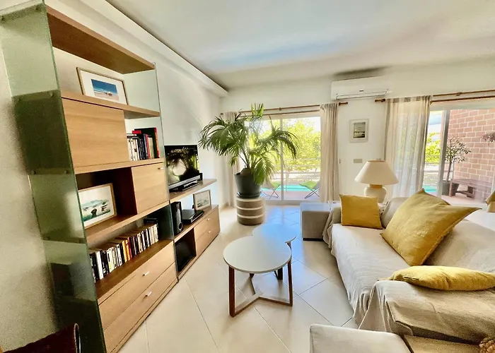 Alvorhome Апартаменты *